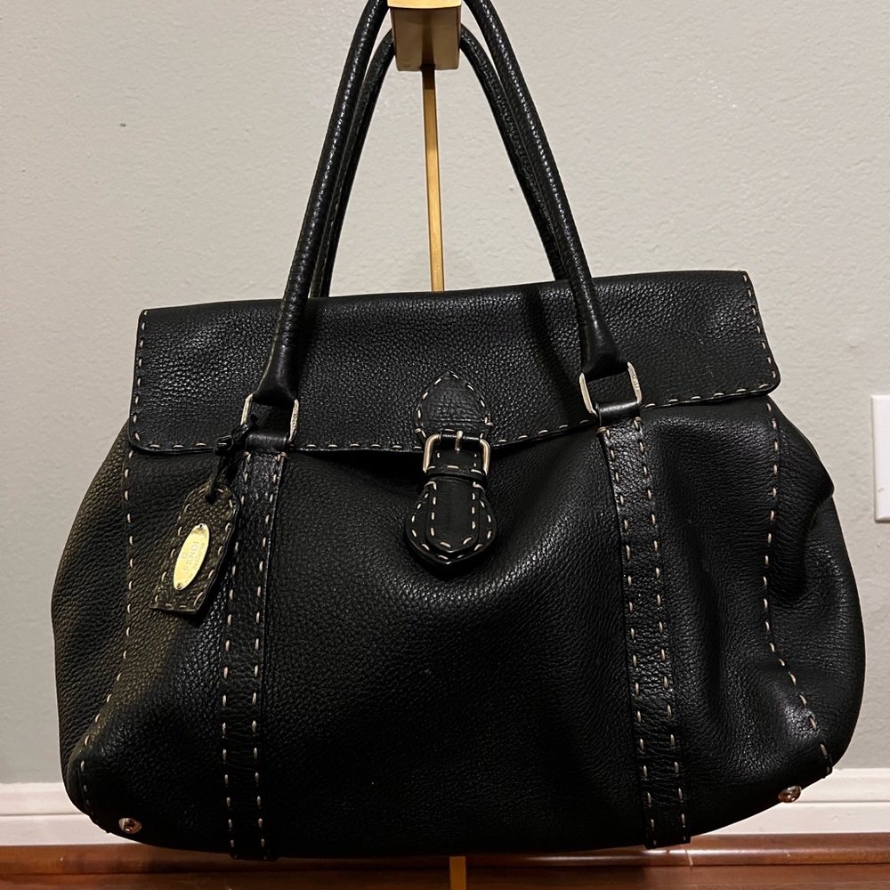 Fendi Linda Selleria in black, pebbled leather